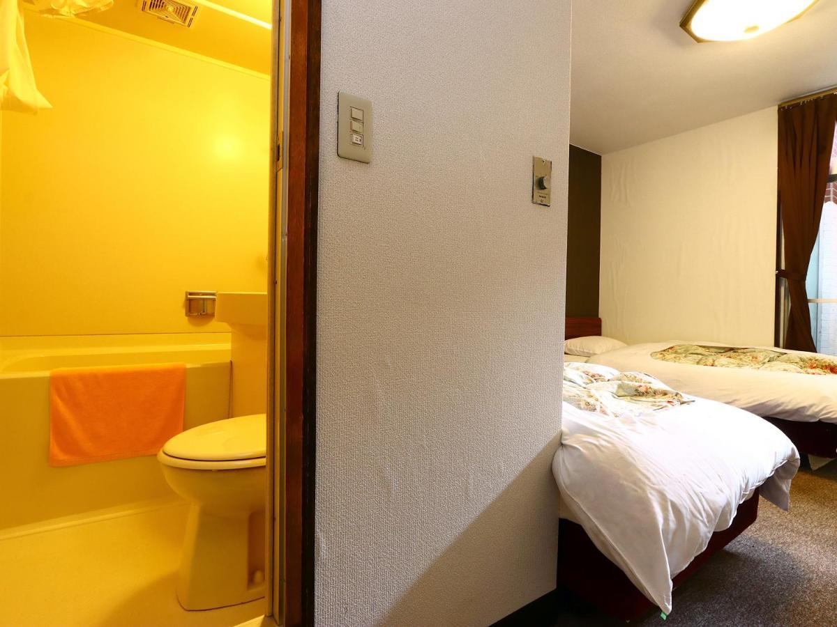 Hotel New Bernina Нагано Екстериор снимка