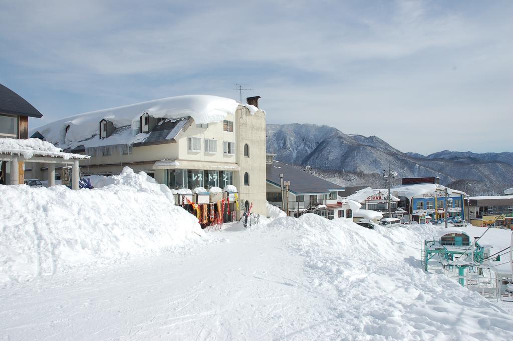 Hotel New Bernina Нагано Екстериор снимка